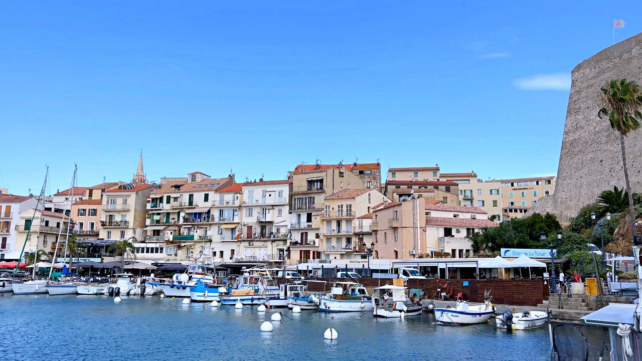 Exploring Calvi: Your Essential Guide to the Northwest Coastal Town - 第11張圖