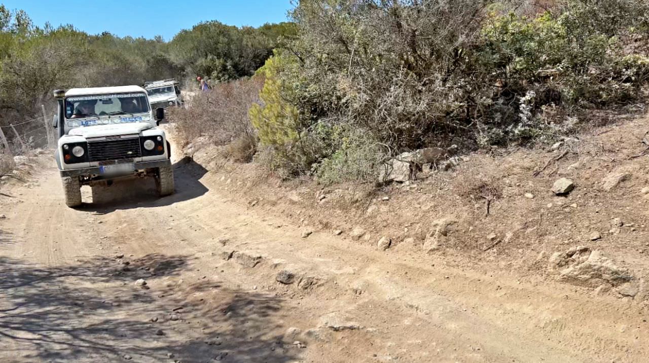 Lotu Beach:Stepping into Corsica’s Coastal Paradise - 第8張圖 4WD Tour in Desert des Agriates
