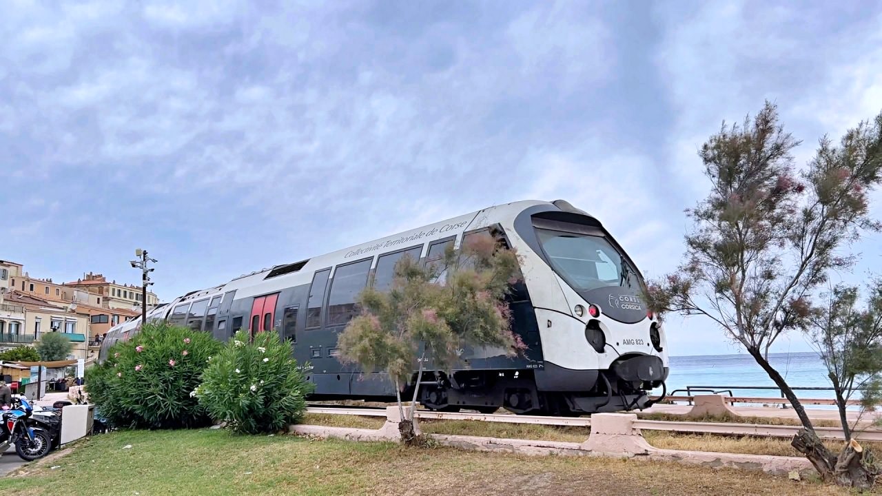 Railway L'Île-Rousse