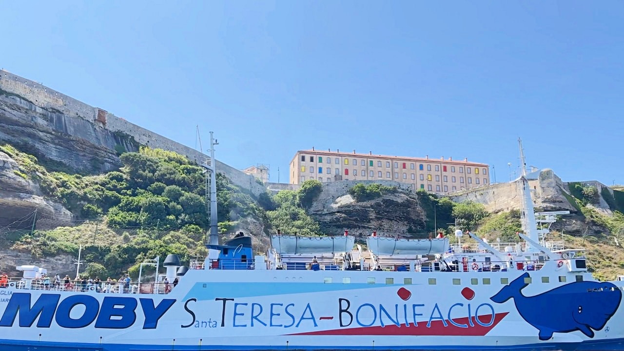 Ferry to Corsica-Your Ultimate Sea Journey Guide - 第1張圖